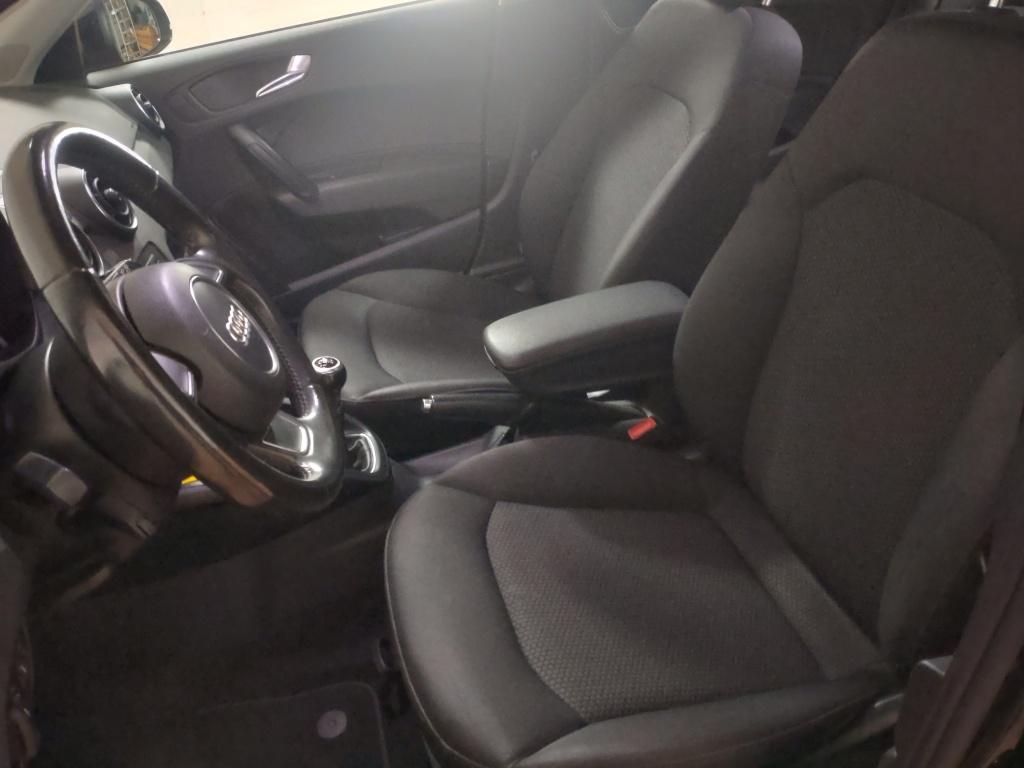 Audi A1 Sportback 1.4 tfsi attraction proline 5-drs