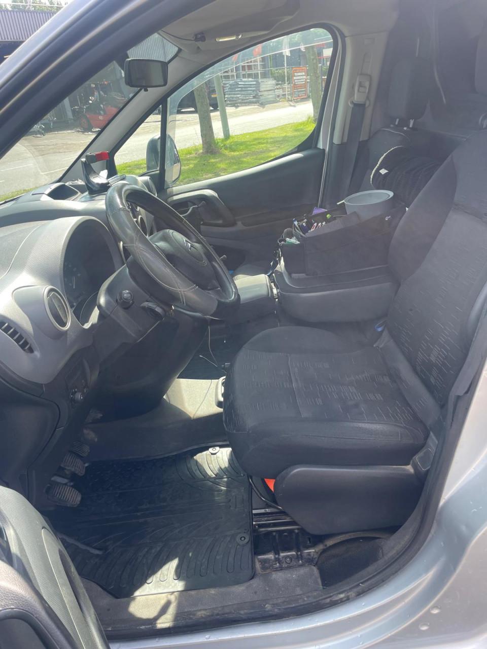 Citroen Berlingo grijskenteken