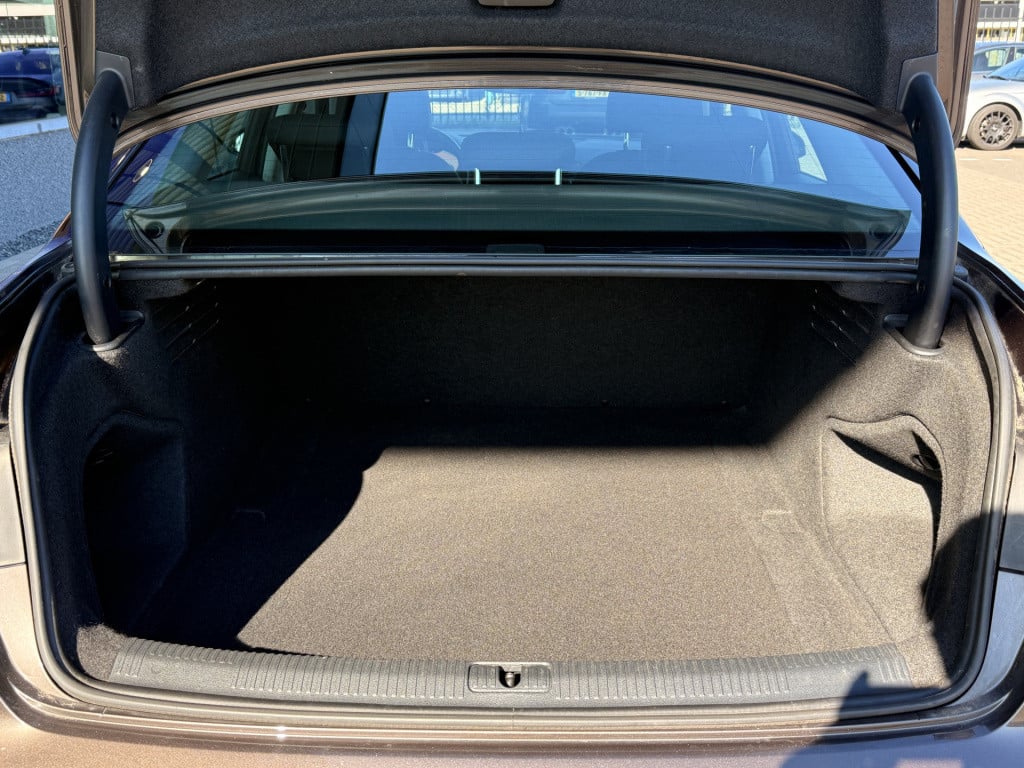 Audi A4 limousine | achteruitrijcamera | keyless | digital dash | 2.0 tfsi