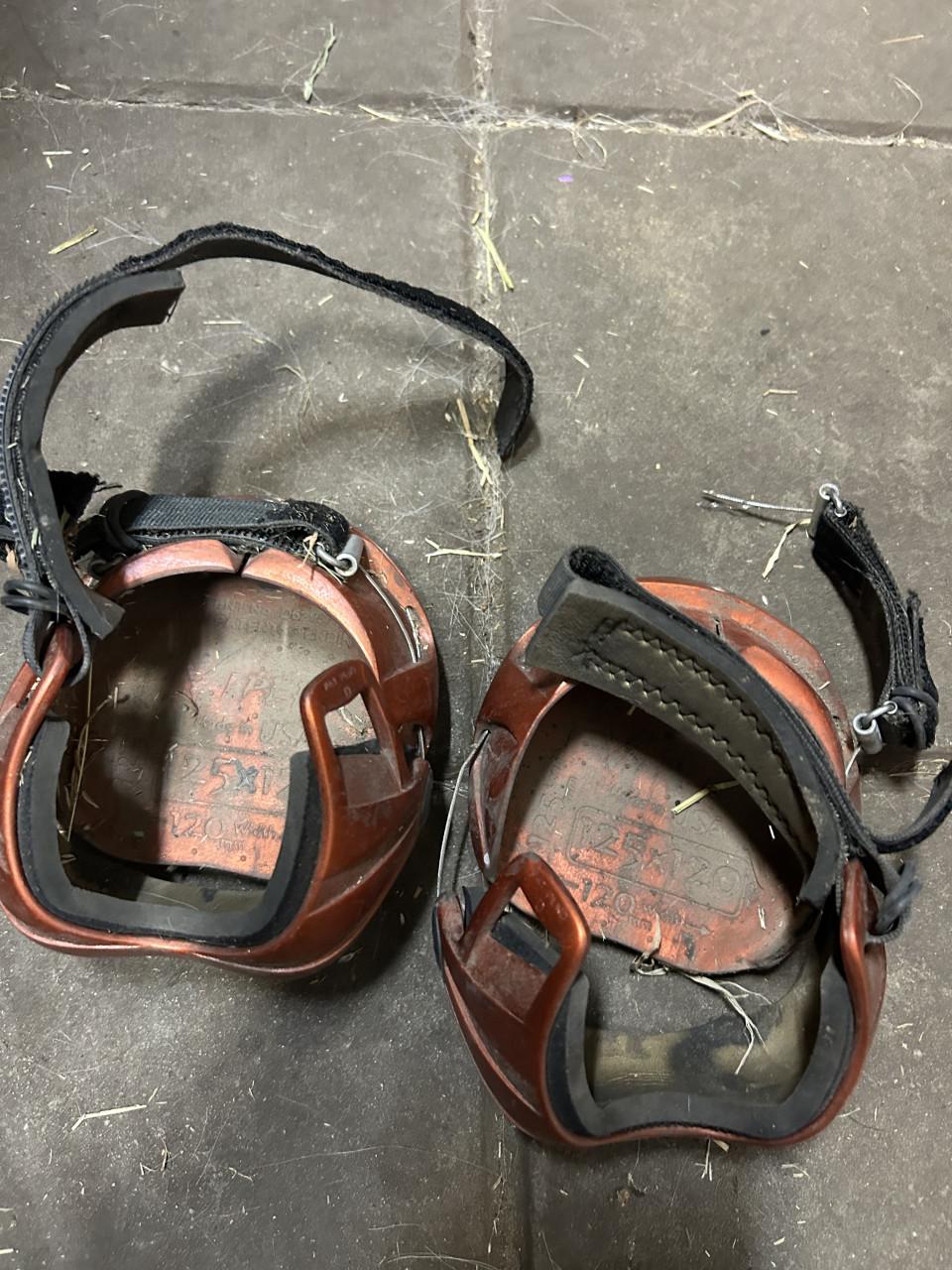 Gebruikte Renegade Vipers, hoefschoenen