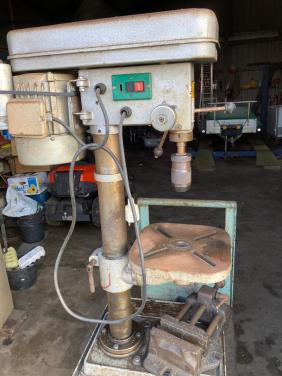 Kolomboorn 16 mm ophalen boormachine