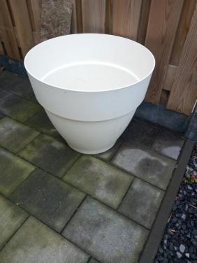 6 grote bloempotten 60 rond en 60 hoog