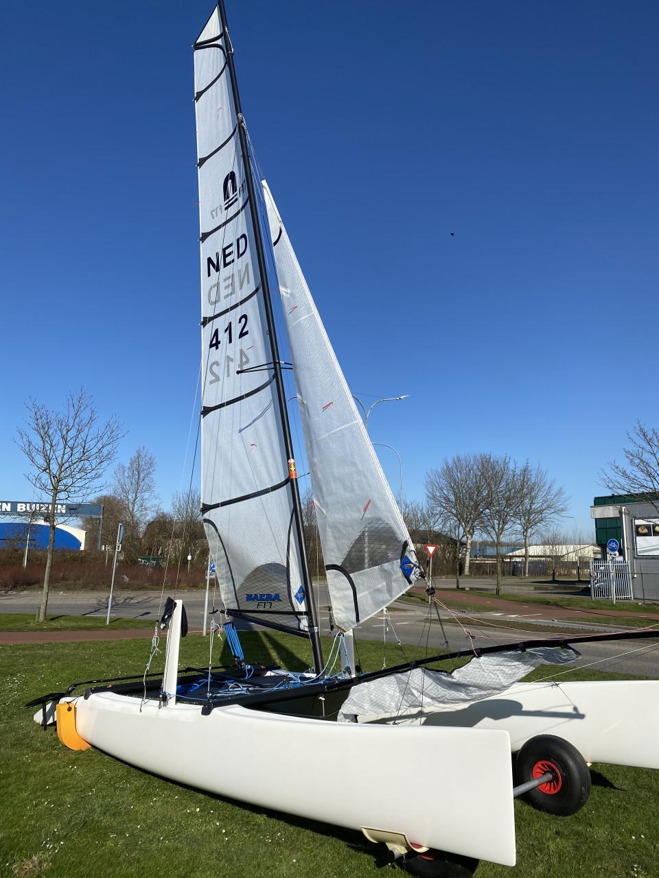 Nacra F17, compleet & zgan want maar 10x gebruikt