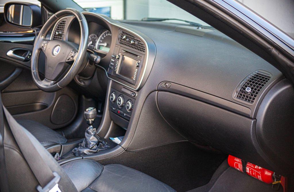 Saab 9-3 cabrio 1.8t vector m6