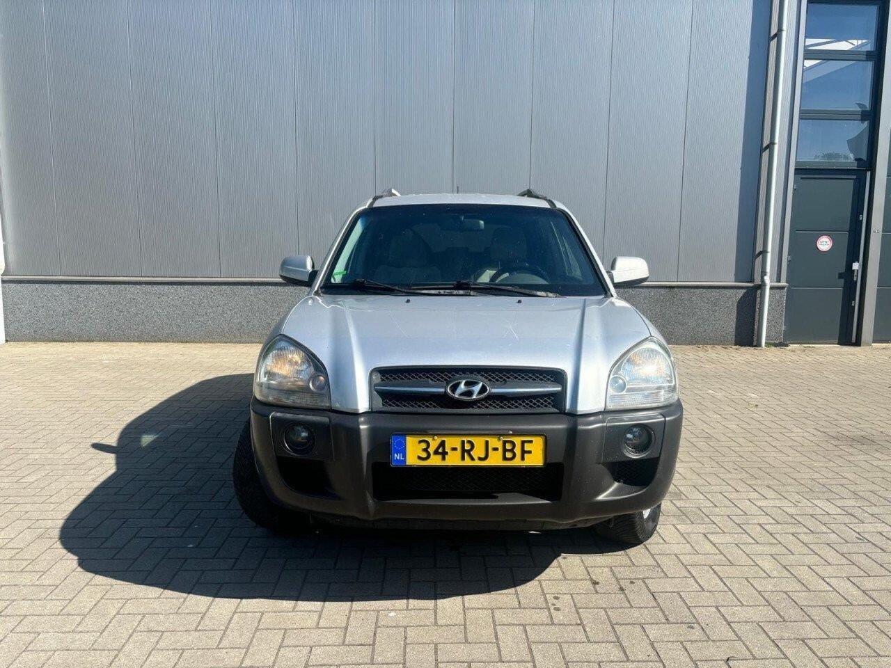 Hyundai Tucson 2.0i Dynamic Jaar Apk / Cruise