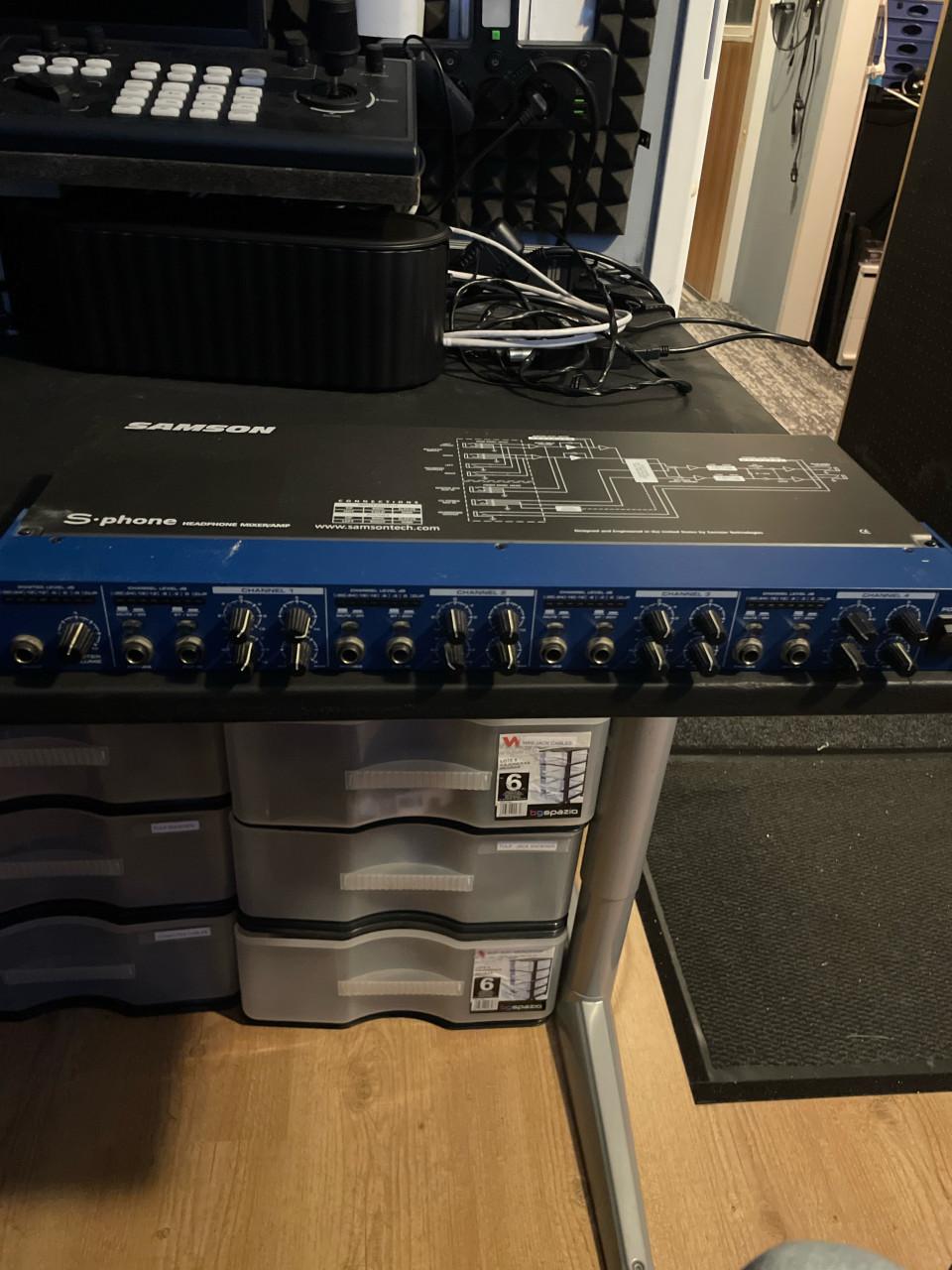 Koptelefoon versterker S - phone Samson