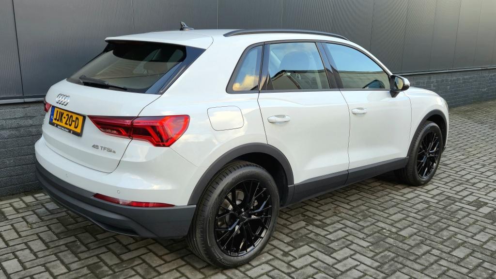 Audi Q3 45 tfsi e edition | hybride | led | clima | navi | acc | 19 inch
