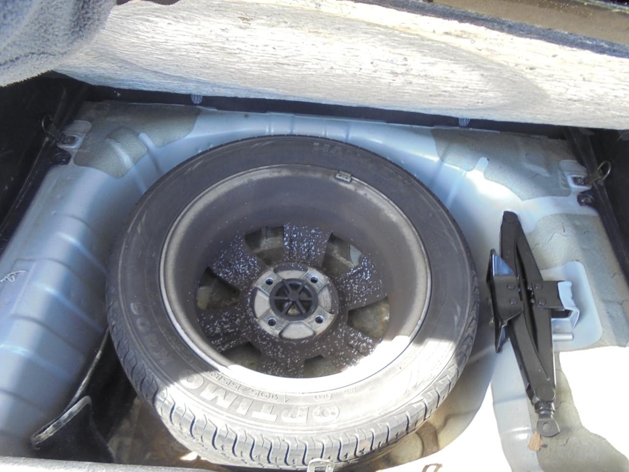 Matrix 1.6 Silver Edition mooie kilometerstand 138.426 Km N.A.P nette staat