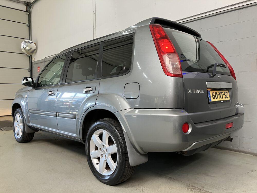 Nissan X-Trail 2.0 Columbia Style 2wd