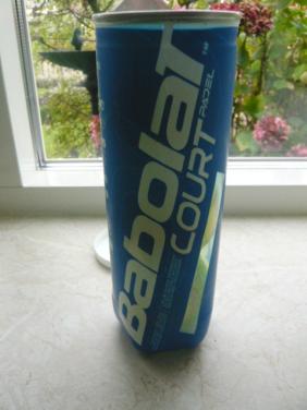 NIEUWE BUS MET PADEL BALLEN