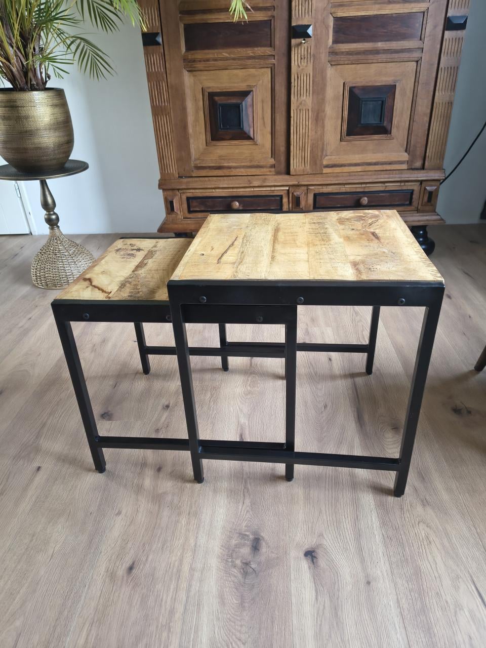 Mangohouten salontafel setje