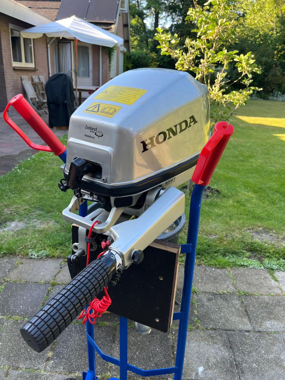 Honda 5 PK viertakt buitenboord motor