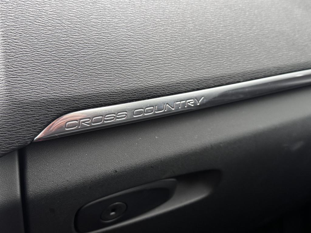 Volvo V40 cross country 1.5 t3 summum