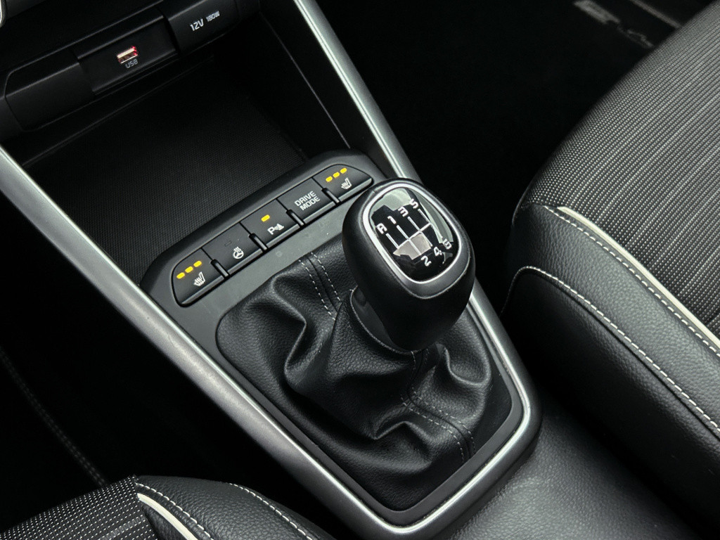 Kia Stonic 1.0 t-gdi mhev gt-plusline | trekhaak | navigatie | parkeercamer