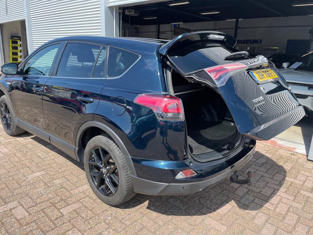 Toyota Rav4 2.5 hybrid awd executive black edition|panoramadak|trekhaak|165