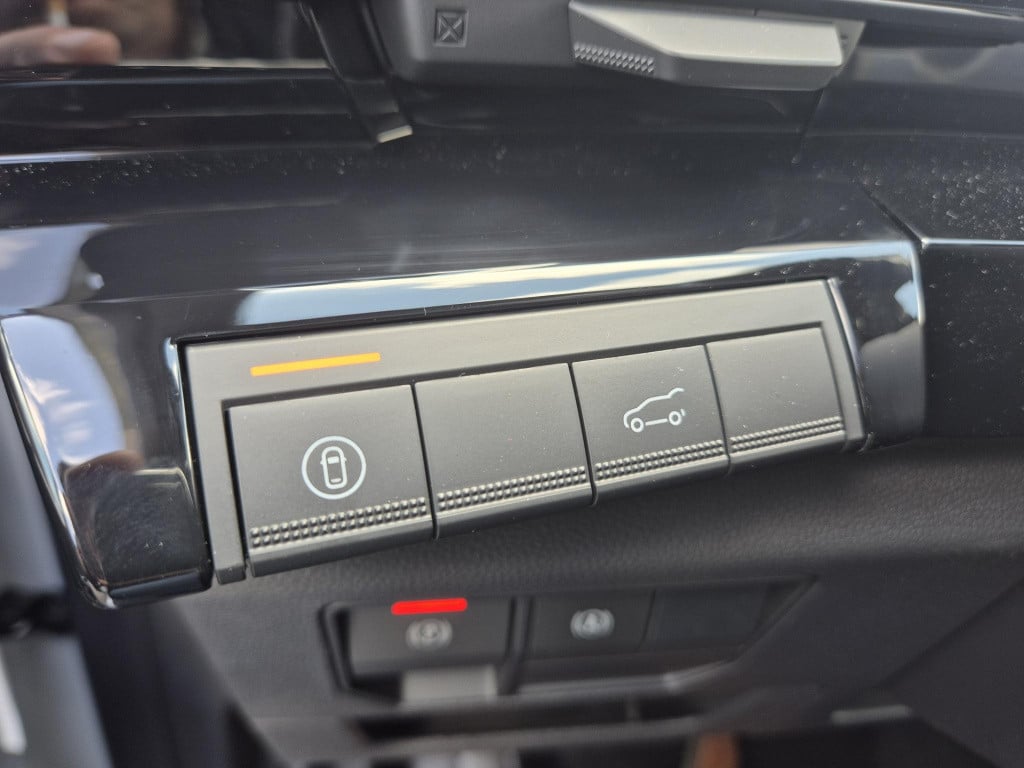 Renault Austral 1.2 e-tech full hybrid 200 iconic esprit alpine pack harman