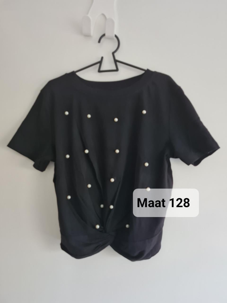 Zwart ophaal shirt met pareltjes  Maat 128-134