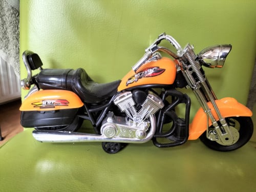 Plastic Harley motor