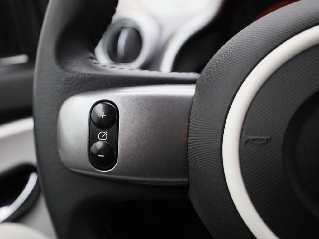 Renault Twingo 1.0 sce limited | airco | bluetooth | 5-deurs | cruise contr