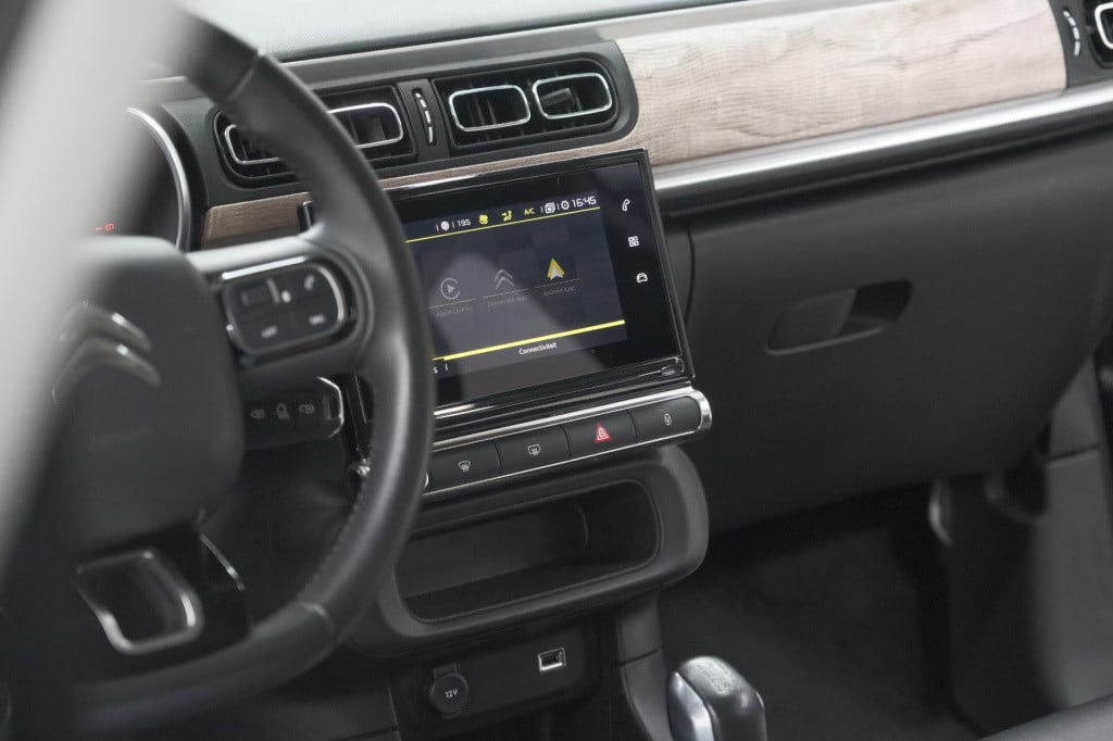 Citroen C3 puretech 82 feel edition | camera | navigatie | apple carplay