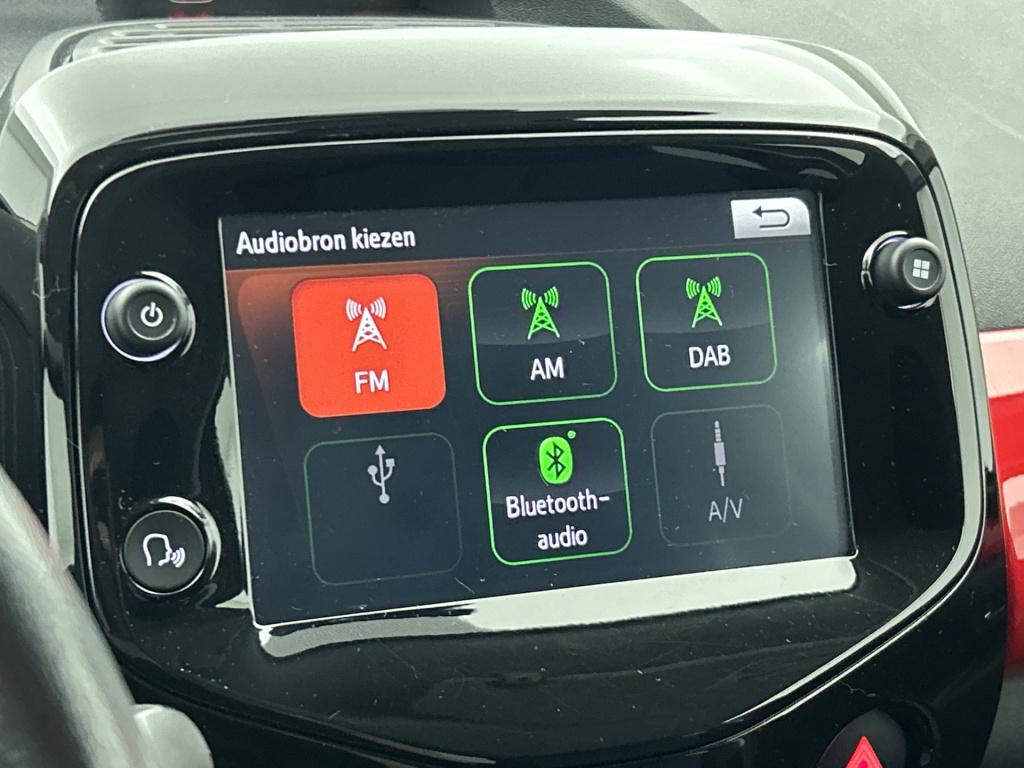 Citroen C1 vti 72pk jcc+ | rijklaar | achteruitrijcamera | climate control 