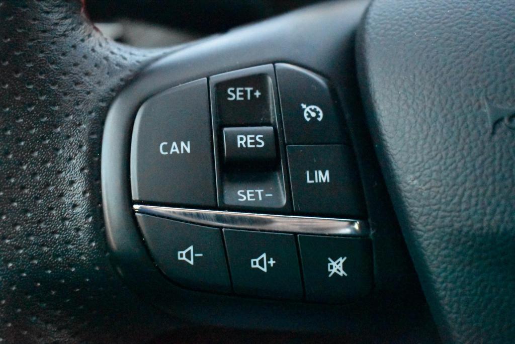 Ford Focus 1.0 ecoboost st line business | climate control | cruise control