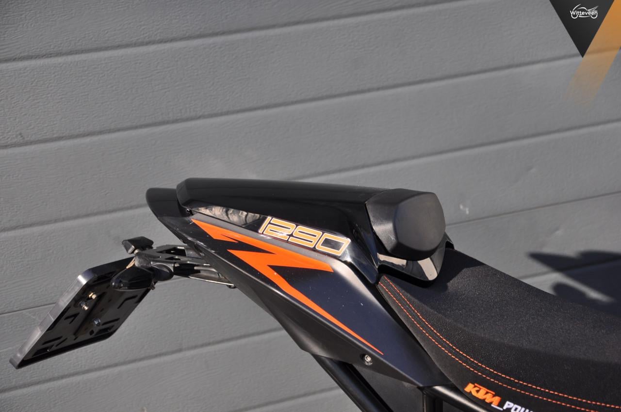 KTM 1290 SuperDuke R Akrapovic, Nederlandse motor