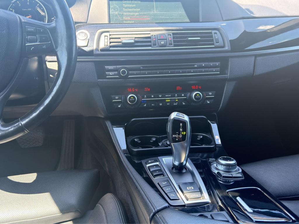 BMW 5 Serie touring 535xi high executive 360 night pano memory