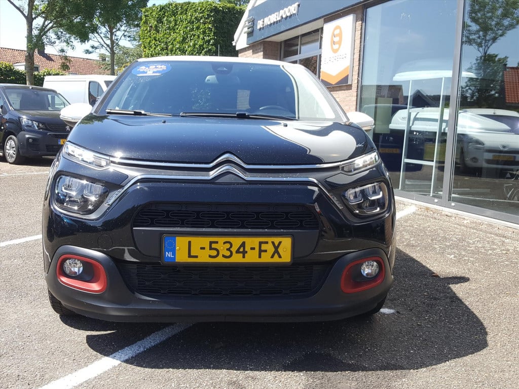 Citroen C3 1.2 puretech 83pk s&s c-series trekhaak | navigatie | cruise & c