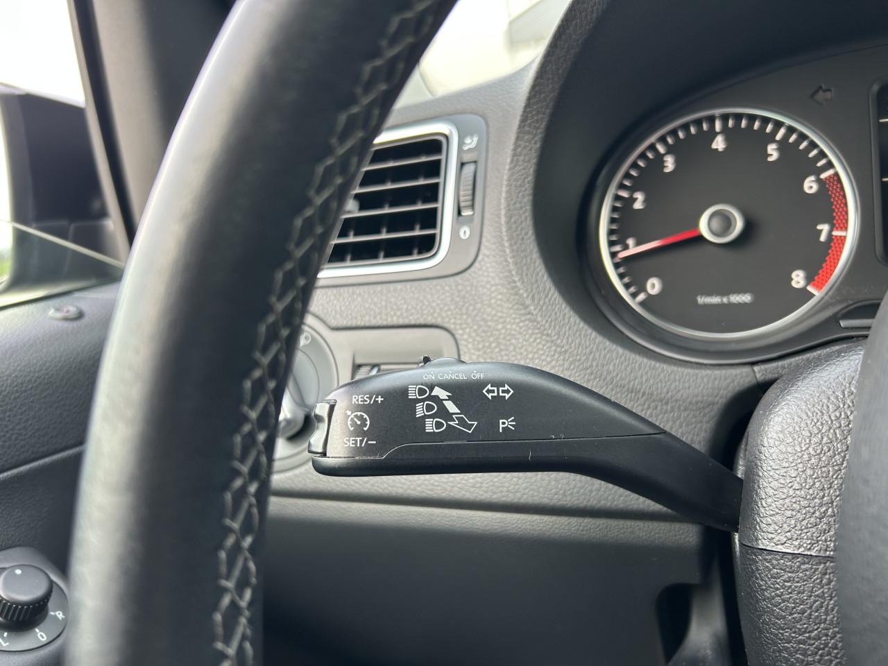 Volkswagen Polo 1.2 R-LINE|APK|CRUISE CONTR|CARPLAY|STOELV