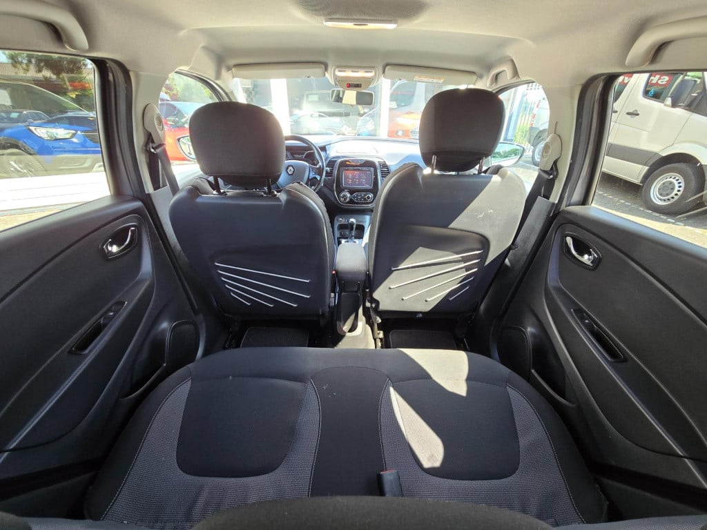 Renault Captur 1.2 tce helly hansen, automaat!