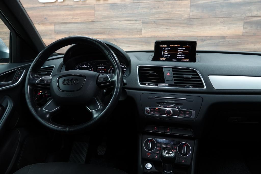 Audi Q3 1.4 tfsi | pano | stoelverw. | cruise | trekhaak |