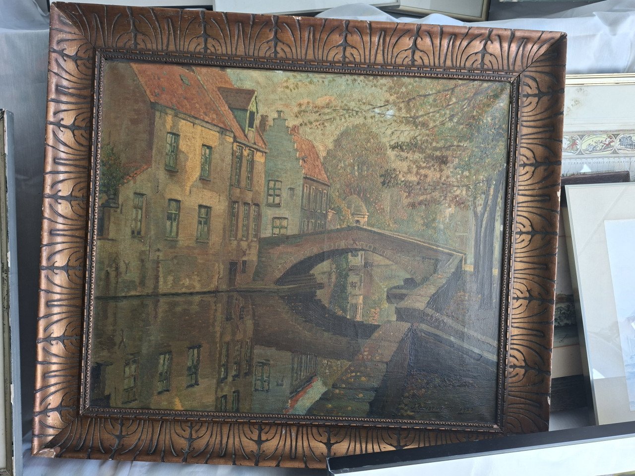Unieke verkoop van ca 90 schilderijen (gemiddeld nog geen 5 euro per stuk)