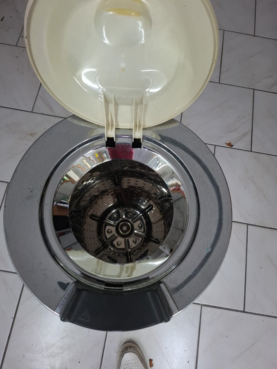 Centrifuge