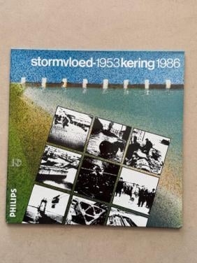 LP VAN DE STORMVLOED 1953 KERING 1986.