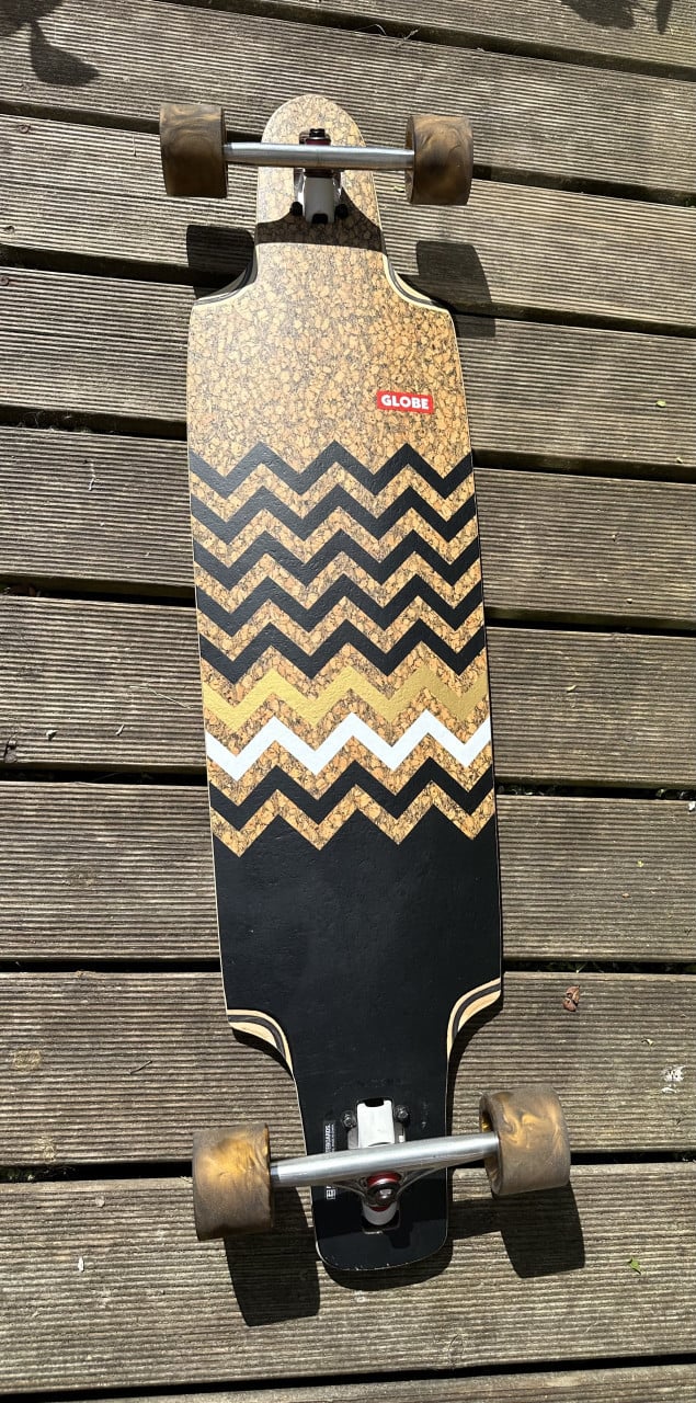 Globe Spearpoint 40" Cork Zagged longboard