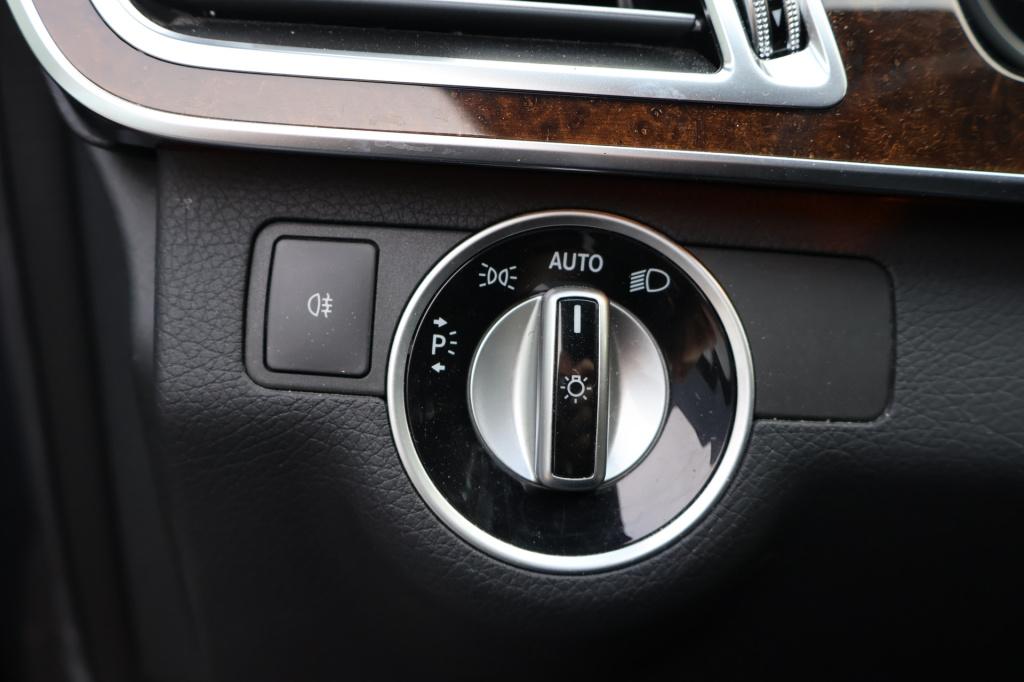 Mercedes-Benz E-Klasse estate 200 ambition elegance l airconditoning l afne