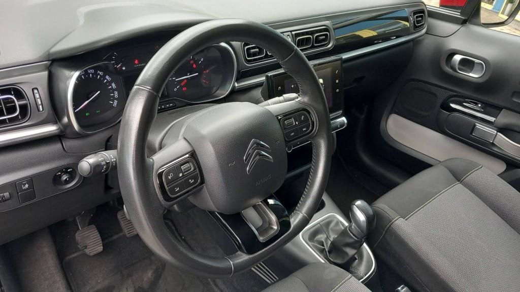 Citroen C3 1.2 PureTech Shine 5drs bj:2016 airco lm-velgen apk 2027