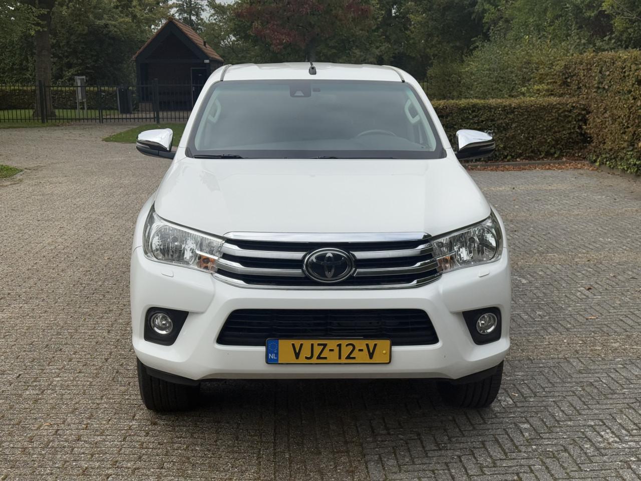 Toyota HiLux - HiLux - 2.4 D-4D Cool Comfort Double Cab Automaat| BTW |