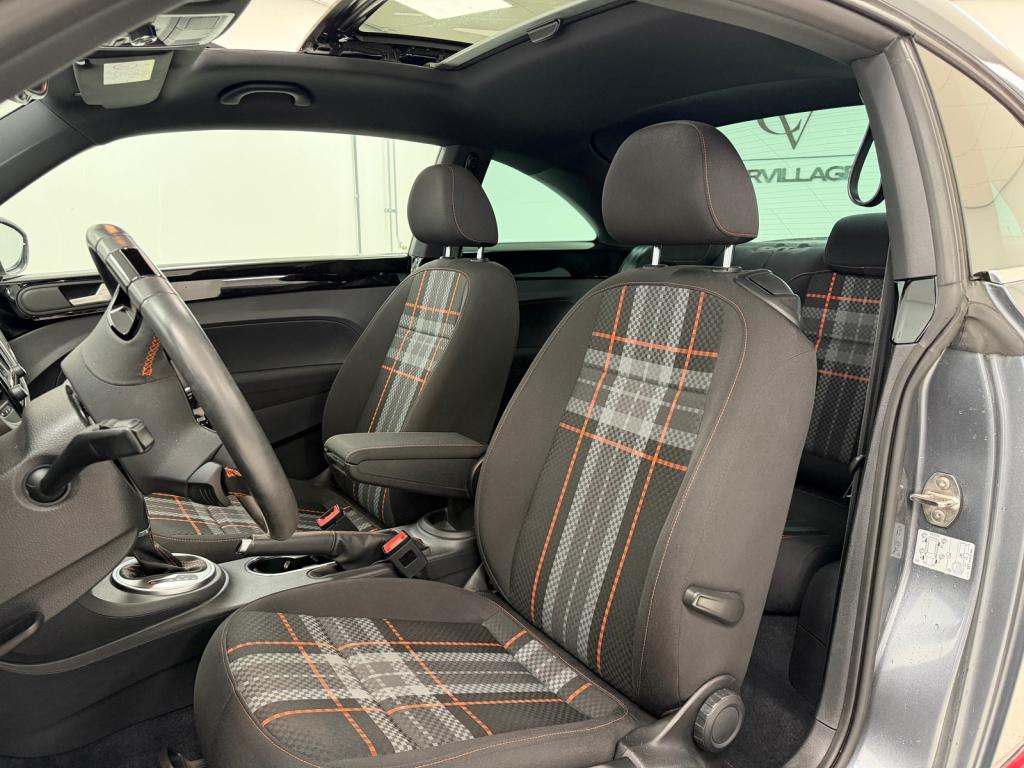 Volkswagen New Beetle 1.4 tsi r-line club | panoramadak | camera | bi-xenon
