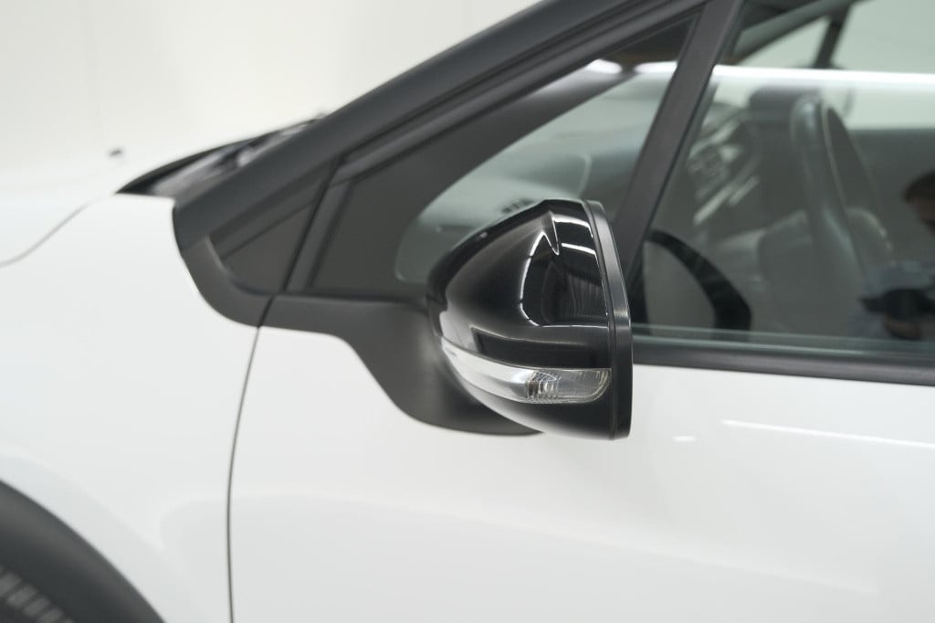 Citroen C3 puretech 110 s&s shine | camera | navigatie | apple carplay | pa