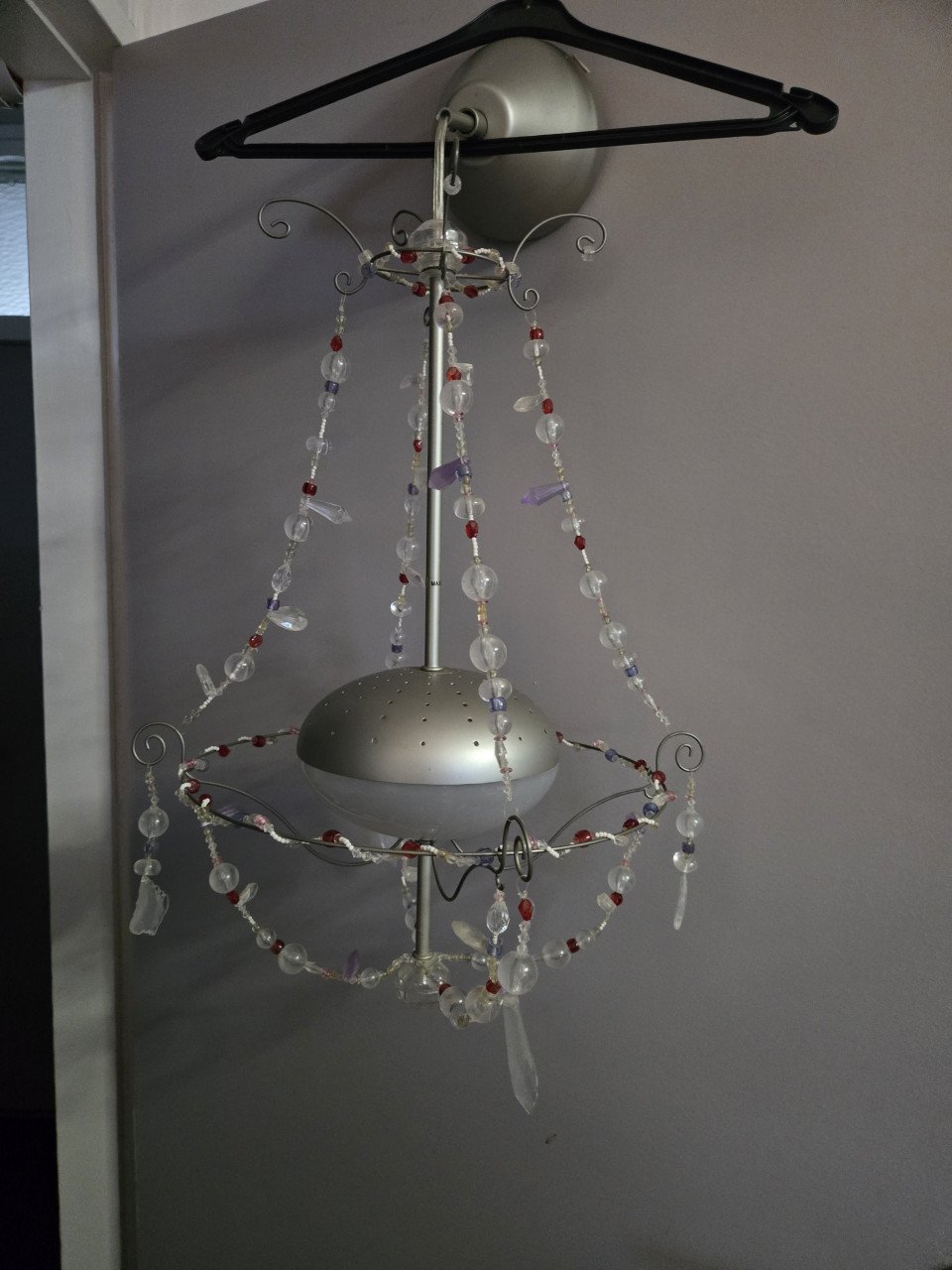 Ikea kroonluchter Minnen, plafondlamp Met leuke plastic kralen