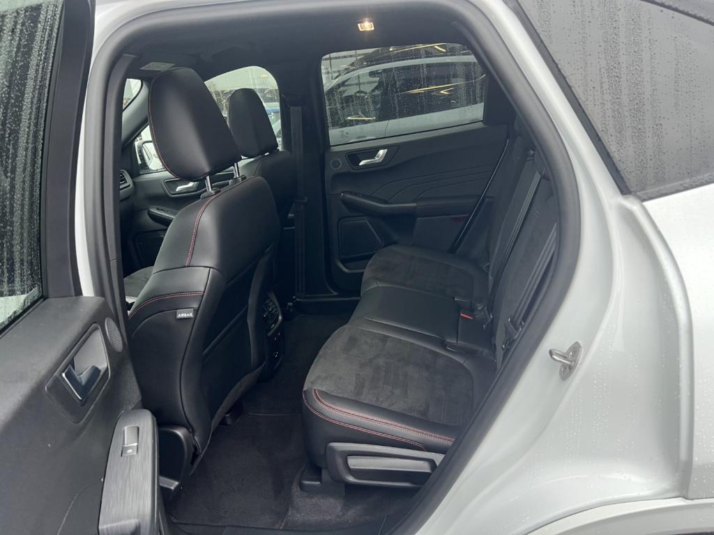 Ford Kuga 2.5 phev e-cvt 225pk st-line x , pano dak , 19inch , voorruitverw