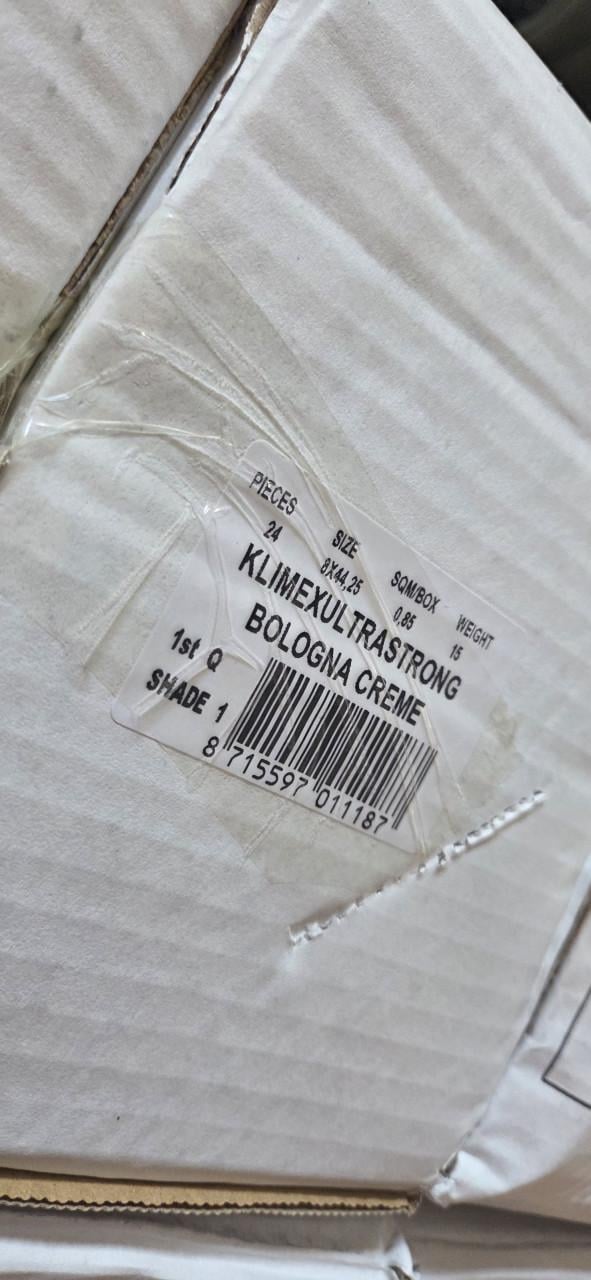 31 dozen Klimex Bologna Creme Steenstrips