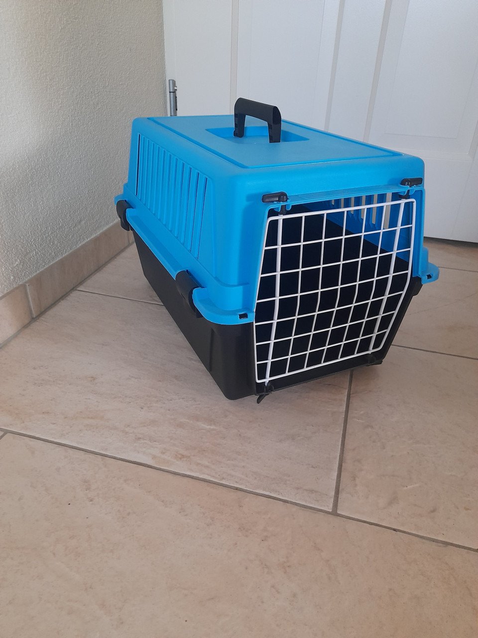 Vervoers box / Reismand voor katten  (nieuw) 47 x 30 x 32H