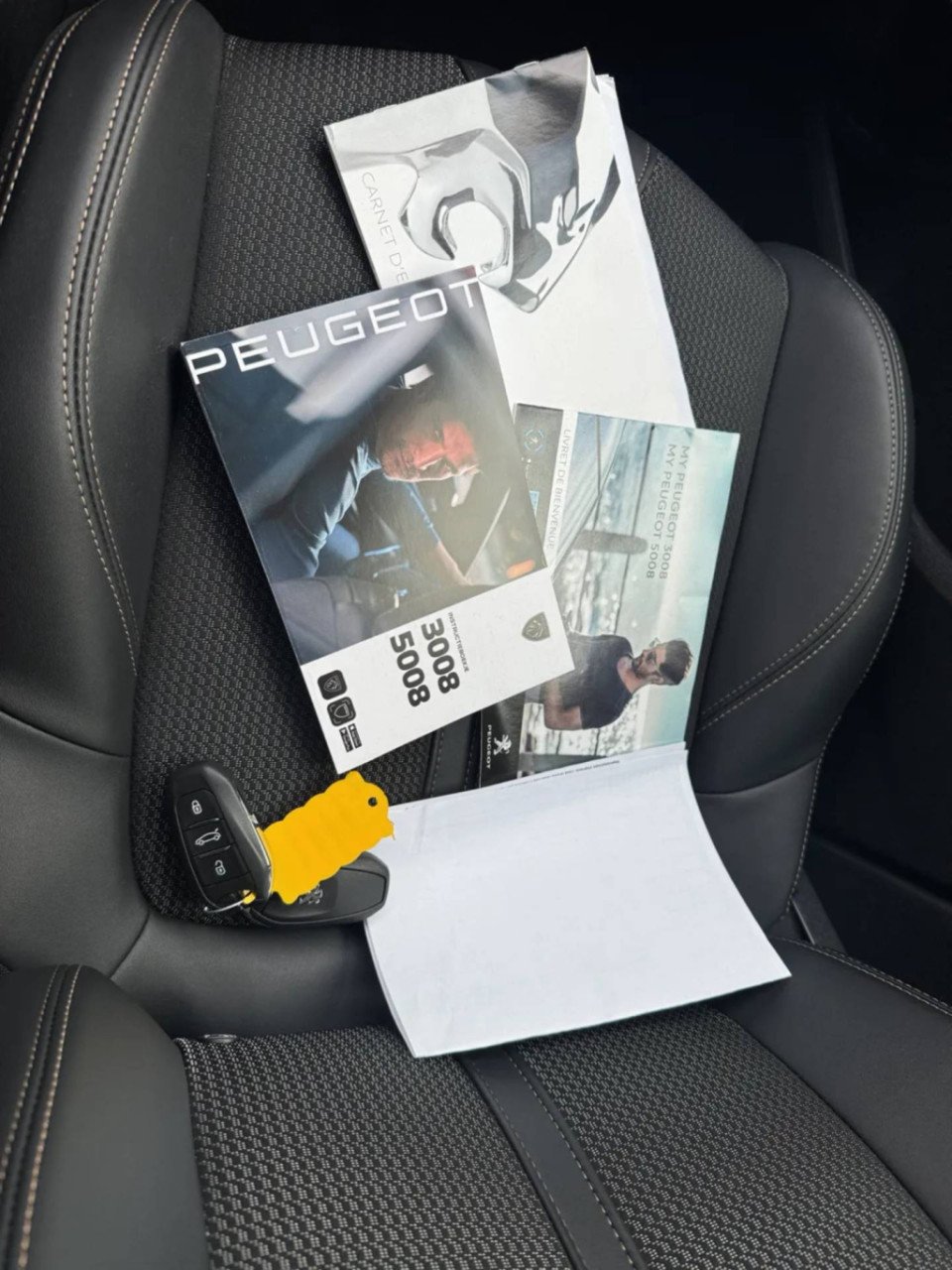 Peugeot 3008 1.2 puretech gt rijklaar incl bovag garantie