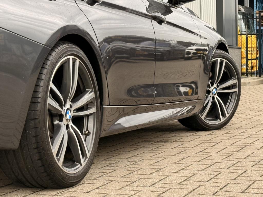 BMW 3-serie 330e m-sport | head-up | cruise | stoelverwarming | 360 | leder