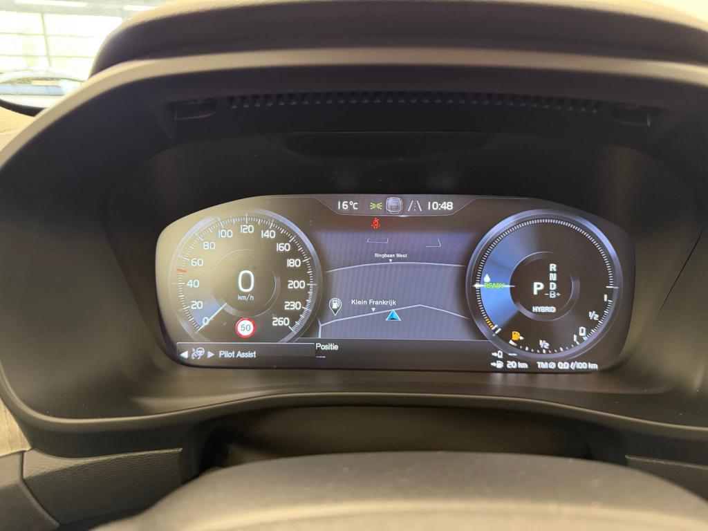 Volvo XC40 1.5 t5 recharge inscription | trekhaak | panoramadak | h&k | thu