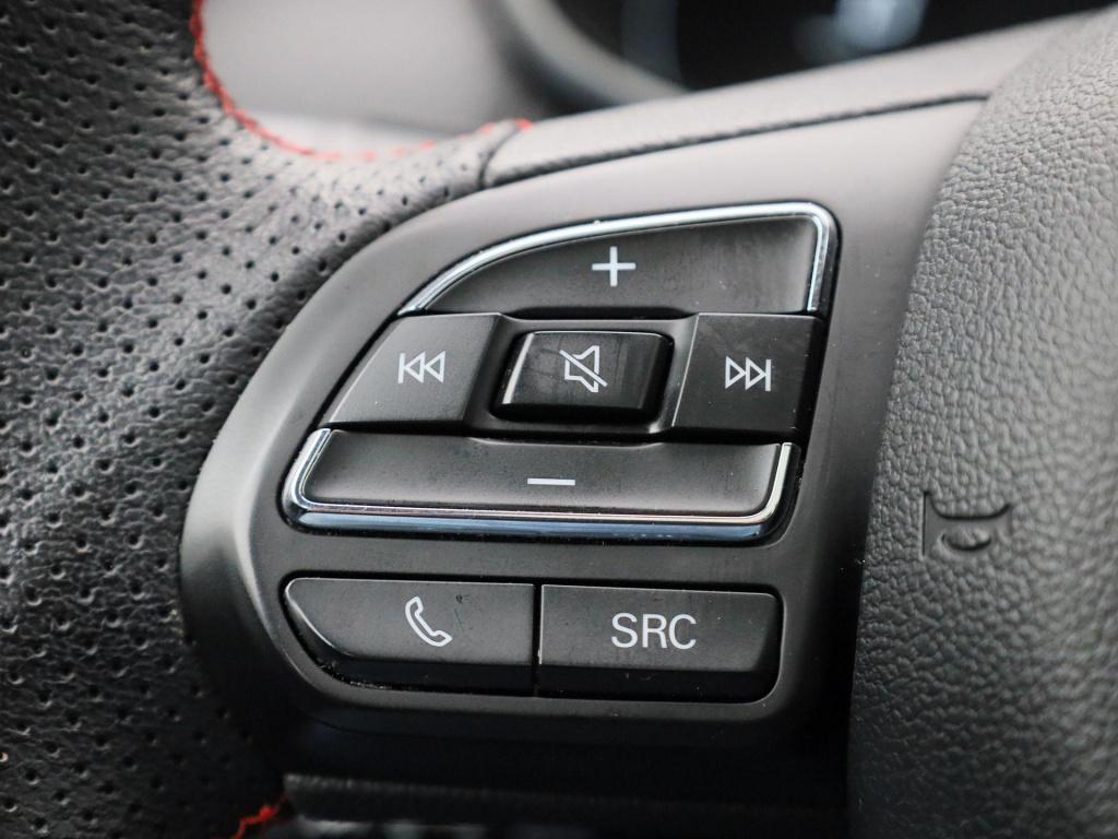 MG Zs Ev long range luxury 70 kwh | navi | leder | panoramadak | led koplam