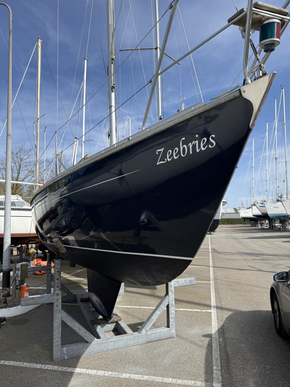 Kajuit zeiljacht 8 meter lang - gratis